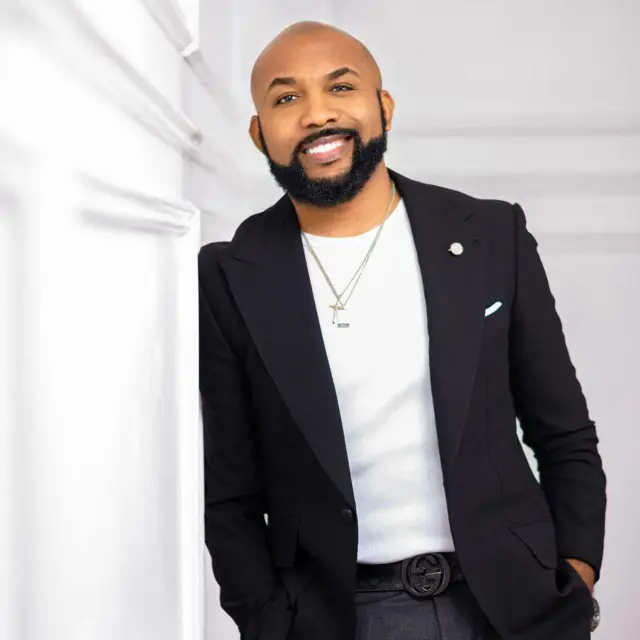 Banky W 