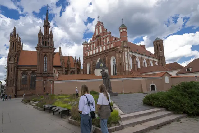 Nhà thờ Thánh Anne ở Lithuania từng bị biến thành nhà kho dưới thời Liên Xô