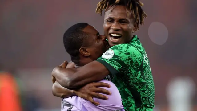 Aworan Nwabali ati akẹgbẹ rẹ