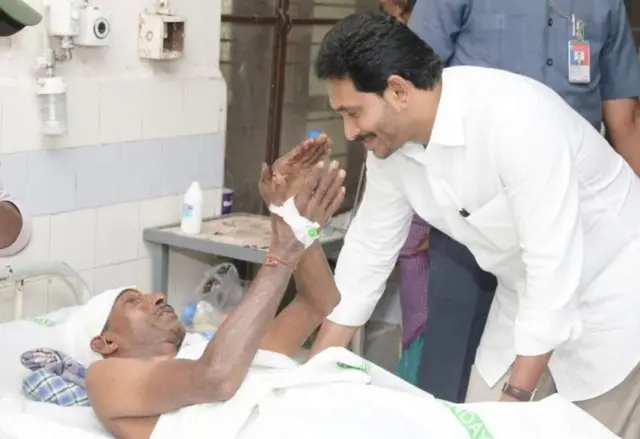 వైఎస్ జగన్