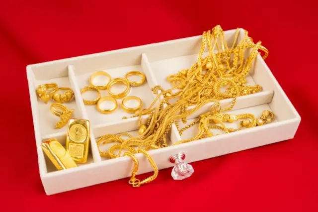 બીબીસી ગુજરાતી, ગુજરાત, બીબીસી, સોનું, ટ્રમ્પ, ટેરિફ, યુએસએ, અમેરિકા, ગોલ્ડ