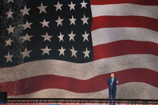 من يقف في وجه ترامب؟