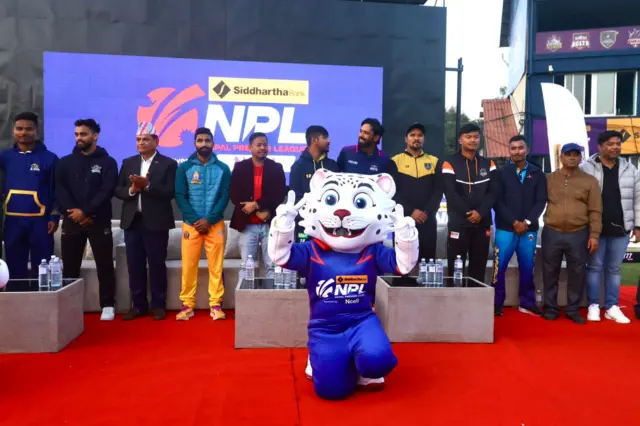 एनपीएलको मस्कट हिमचितुवा सर्वजनिक गरिँदै