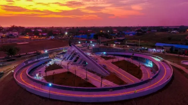 Ini bukan pertama kalinya Presiden Jokowi menyebut-nyebut soal Avengers. Pada 12 September lalu, Presiden Jokowi juga menyebut film Avengers: Infinity War untuk menggambarkan kondisi perekonomian dunia.