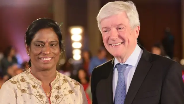 बीबीसी महानिदेशक टोनी हॉल