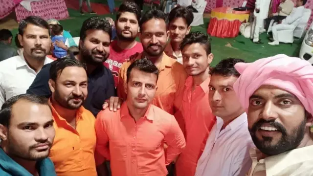 गोरक्षकों के सथ गोपाल