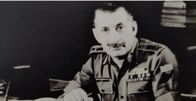 سیم مانیکشا