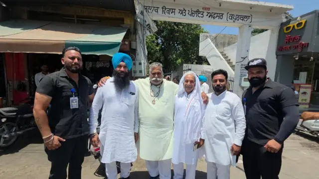  ਕਪੂਰਥਲਾ ਦੇ ਵਾਰਡ ਨੰਬਰ 25 ਤੋਂ ਸਾਰੇ ਉਮੀਦਵਾਰ 