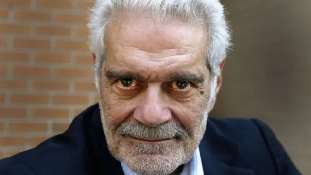 كان الشريف أول من يعترف بأنه أهدر موهبته في السعي وراء المال السهل