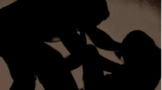 Aworan eeyan kan to fẹ fipa ba eeyan lo