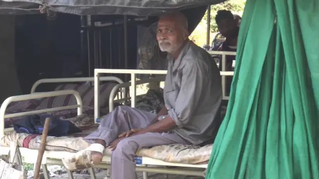 સેવાયજ્ઞ સમિતિમાં રહેતા પુરુષ