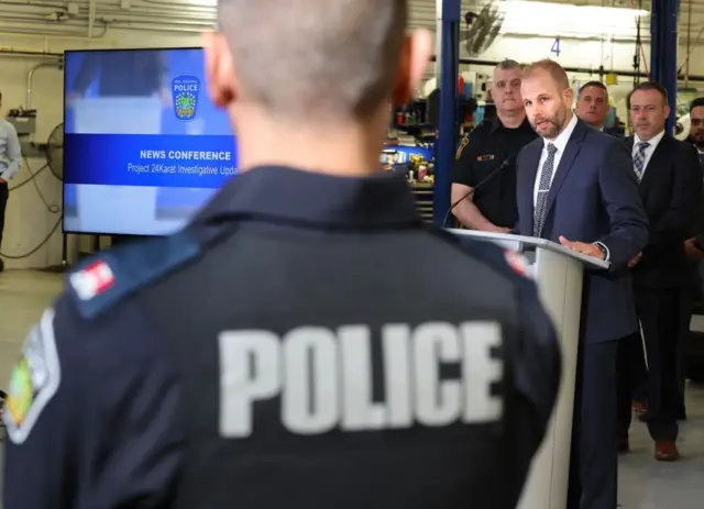 ਮੁੱਖ ਜਾਂਚ ਕਰਤਾ ਡਿਟੈਕਟਿਵ ਸਾਰਜੈਂਟ ਮਾਈਕ ਮੈਵਿਟੀ