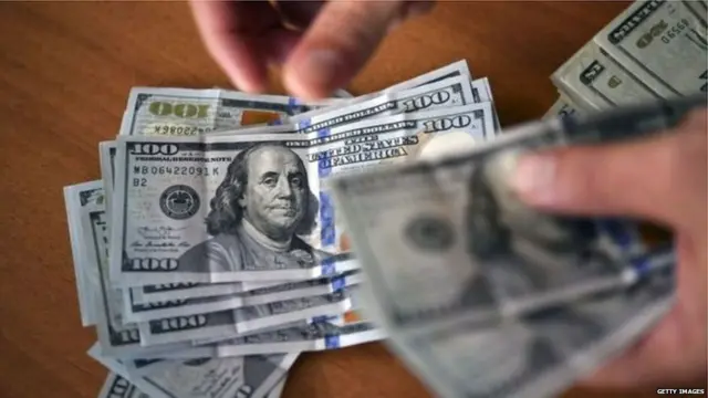 अमरीका, फ़र्ज़ी यूनिवर्सिटी