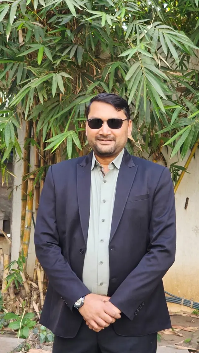 ચિરાગ ગોટી, સુરત પોલીસ ધરપકડ, ખોટા કેસની ધમકી, ખંડણી, વ્યાજખોરી, ધીરધારનો ધંધો, ગેંગસ્ટર, સ્ટુડન્ટ લીડર, અલગ-અલગ કેસ, બીબીસી ગુજરાતી,