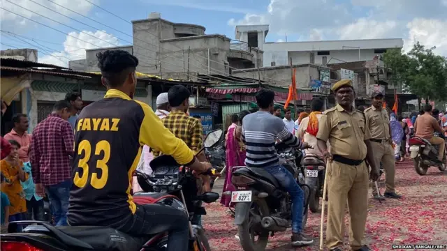 पोलिस बंदोबस्त