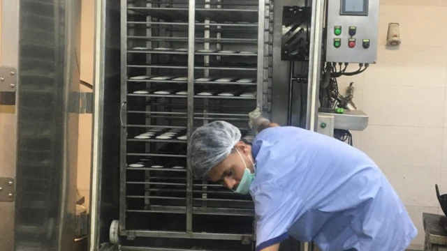 அக்ஷய பாத்ராவின் காலை உணவுத் திட்டம்: எதிர்ப்பு இருப்பது ஏன்?