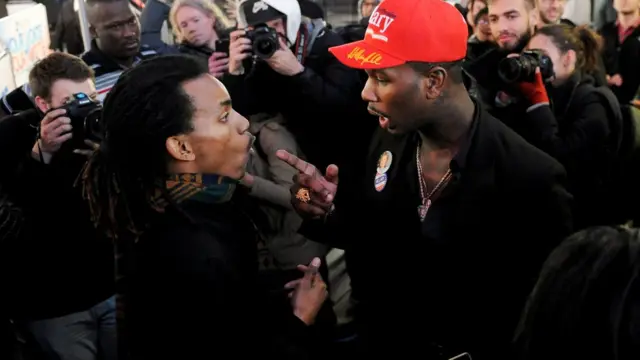 Сторонники и противники Трампа и Клинтон