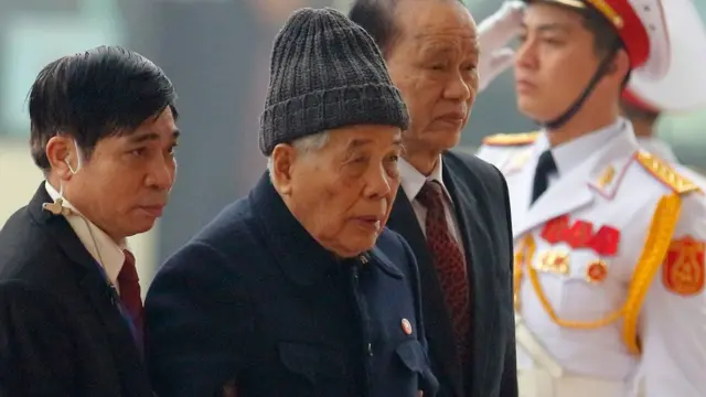 Ông Đỗ Mười dự phiên khai mạc Đại hội Đảng 12 năm 2016