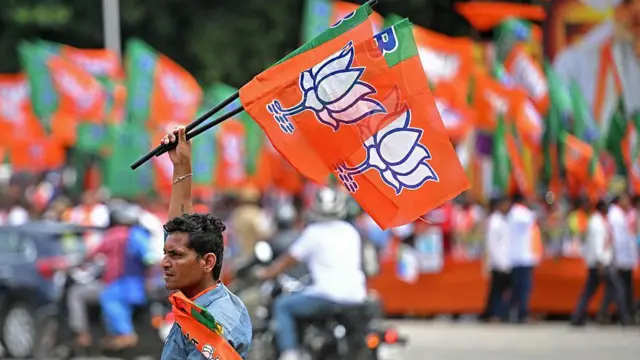 பிரதமர் மோடி, மோடி பிறந்தநாள், பாஜக அரசியல் ஓய்வு, 75வயதில் ஓய்வு