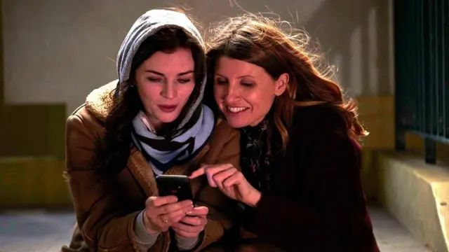 Цим боком догори