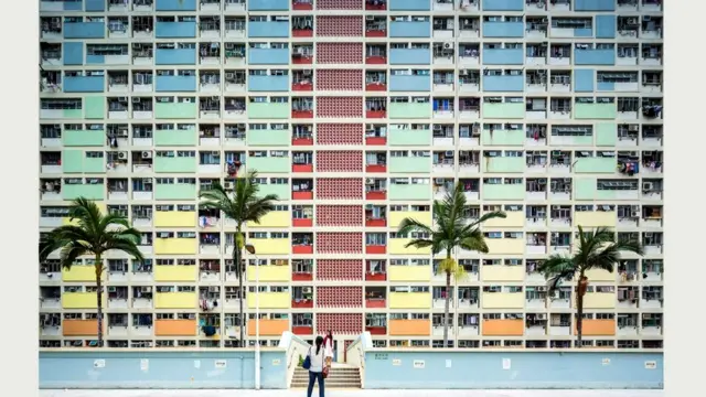 Жилое здание Choi Hung Estate в Гонконге