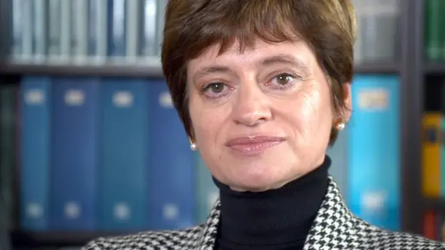 Карла Корсетти, Марионун адвокаты