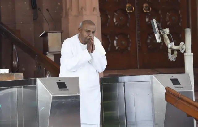 एच. डी. देवेगौडा, हरदनहल्ली डोडेगौडा देवेगौडा H D Devegowda bbc marathi Onkar Karambelkar ओंकार करंबेळकर