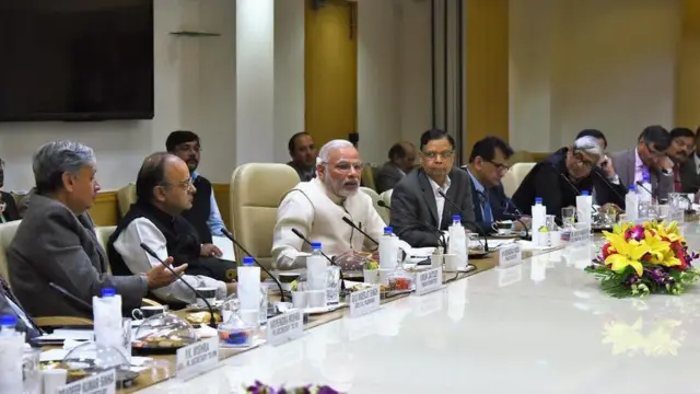 नरेंद्र मोदी