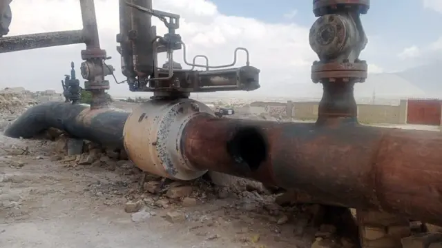 د ګازو نل لیکې تخریب شوې برخه