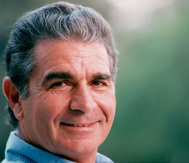 इसराइली इतिहासकार और लेखक माइकलबार ज़ोहर