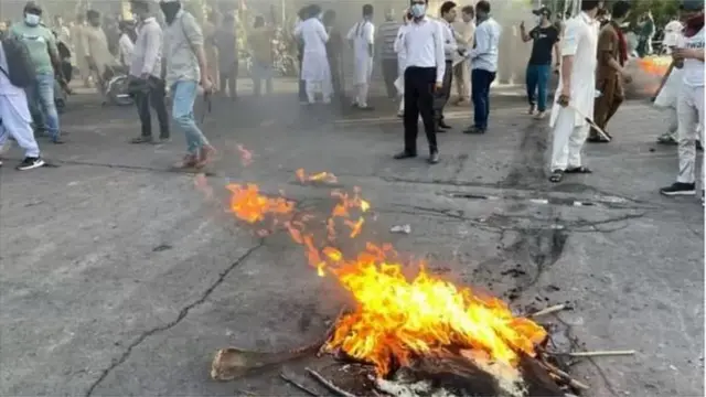 इमरान की गिरफ़्तारी के बाद लाहौर में विरोध प्रदर्शन (फ़ाइल तस्वीर)