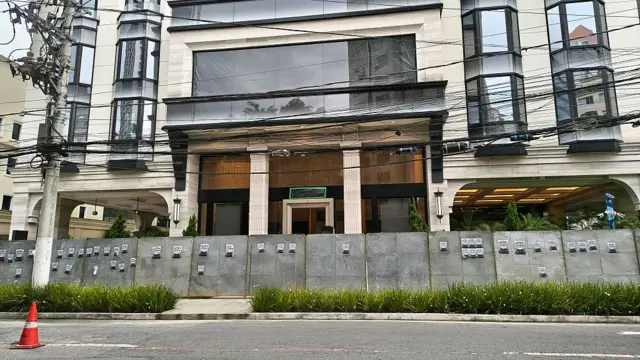 Sede do banco Master em São Paulo fechada. 