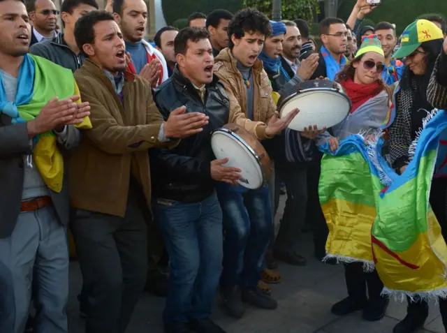 أمازيغ مغاربة يحتفلون بقدوم رأس السنة الأمازيغية (أرشبف 2014).