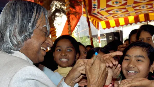 குழந்தைகளுடன் கலாம்