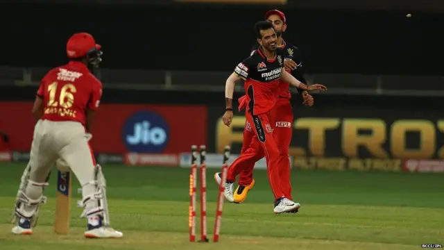 मयंक अग्रवाल क्लीन बोल्ड हुए