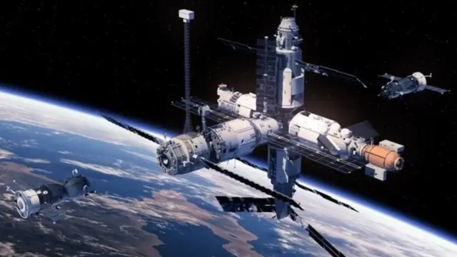 அமெரிக்கா, ரஷ்யாவைப் போன்றே இஸ்ரோவின் வழியும் தனிவழி