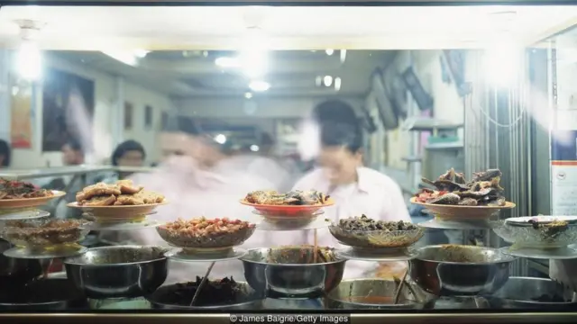 रेनडांग, मलेशिया, इंडोनेशिया