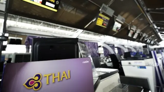 เคานท์เตอร์ว่างที่สนามบิน