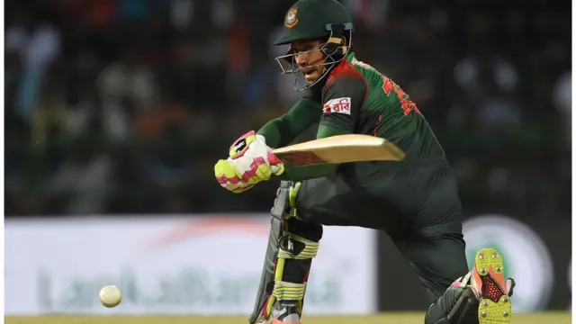 নিদাহাস ট্রফির ফাইনাল ম্যাচে বাংলাদেশী ক্রিকেটার মুশফিকুর রহিম