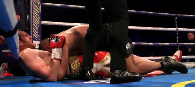 Али пробует Прайса на вкус