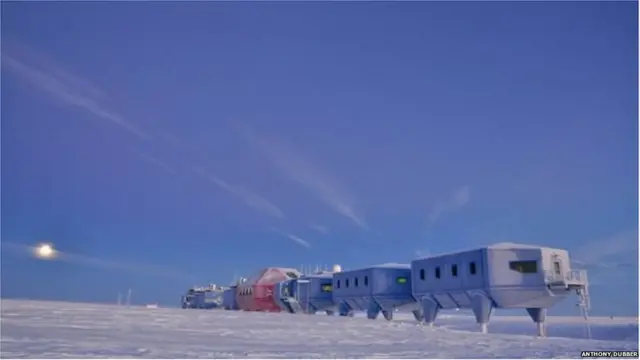 द ब्रिटिश अंट्राक्टिक सर्व्हे हॅले बेस इथल्या आकडेवारीचा समावेश यात आहे.