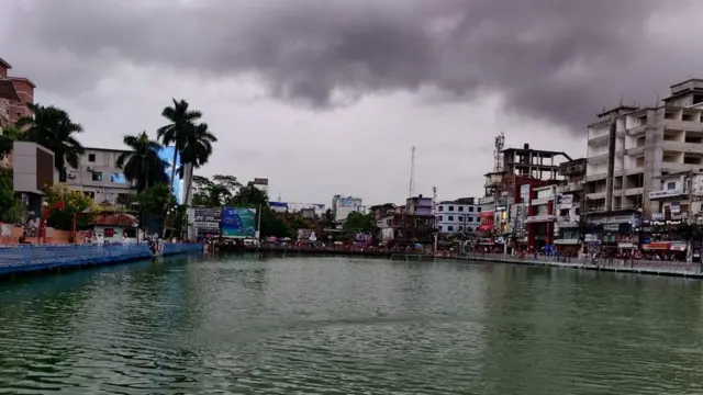 বরিশালের সুপরিচিত জায়গা বিবির পুকুড় পার