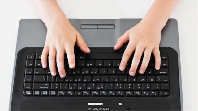 साइबर बुलिंग