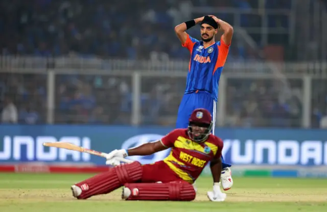 અર્શદીપસિંહે 16મી ઓવરમાં 24 રન આપ્યા