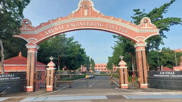 திமுக அமைச்சர் எ வ வேலு மீது வருமானவரித்துறை சோதனை