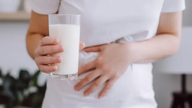 குளிர்ந்த நீரைவிட வெந்நீருடன் சாப்பிட்டால்தான் மாத்திரைகளின் முழு பயன் கிடைக்குமா?