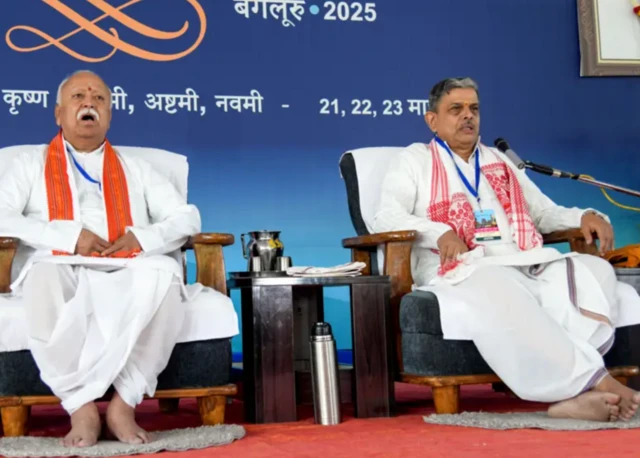 ஆர்எஸ்எஸ் - பாஜக, நரேந்திர மோதி, மோகன் பகவத் 