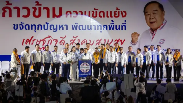 လက်ရှိအာဏာရပါတီကနေ အရွေးခံမဲ့စစ်ခေါင်းဆောင်ပရာဝစ်