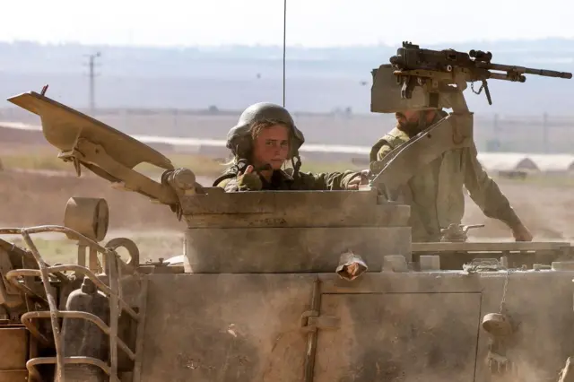 Gazze Şeridi yakınlarındaki bir İsrail askeri 