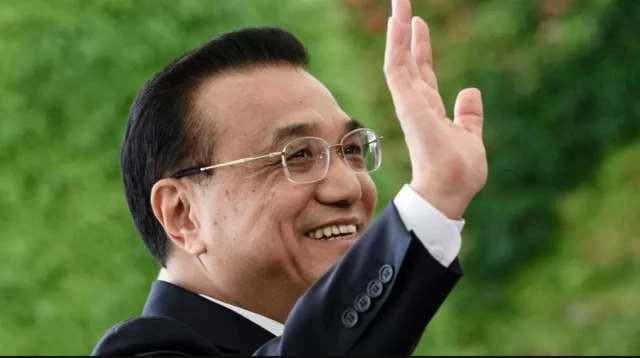 တရုတ်၊ လီ ခချင်း၊ ရှီကျင့်ဖျင်